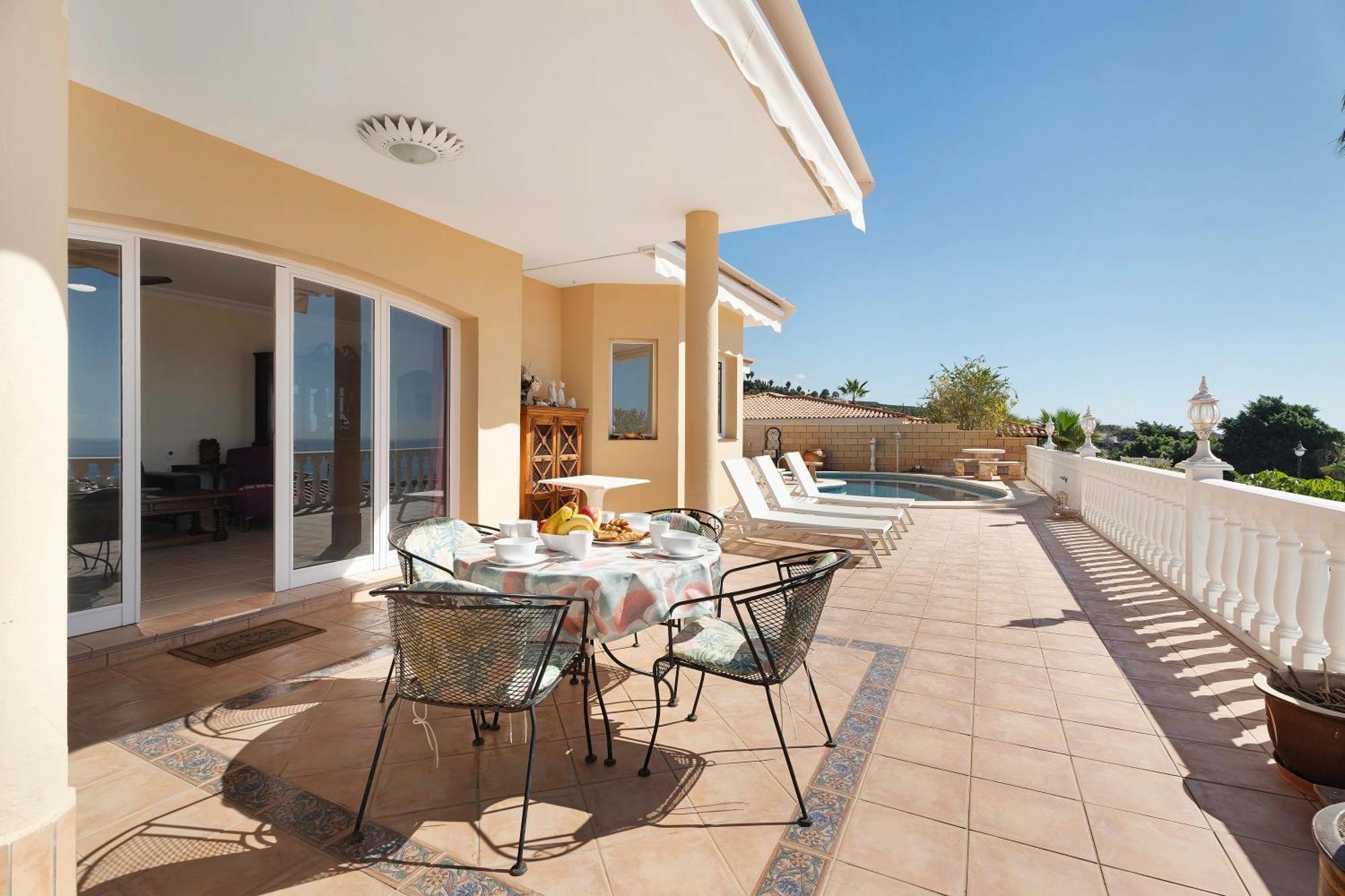 Casa Carla Private, Pool, Air By Paramount Holidays プエルト・デ・サンティアゴ エクステリア 写真