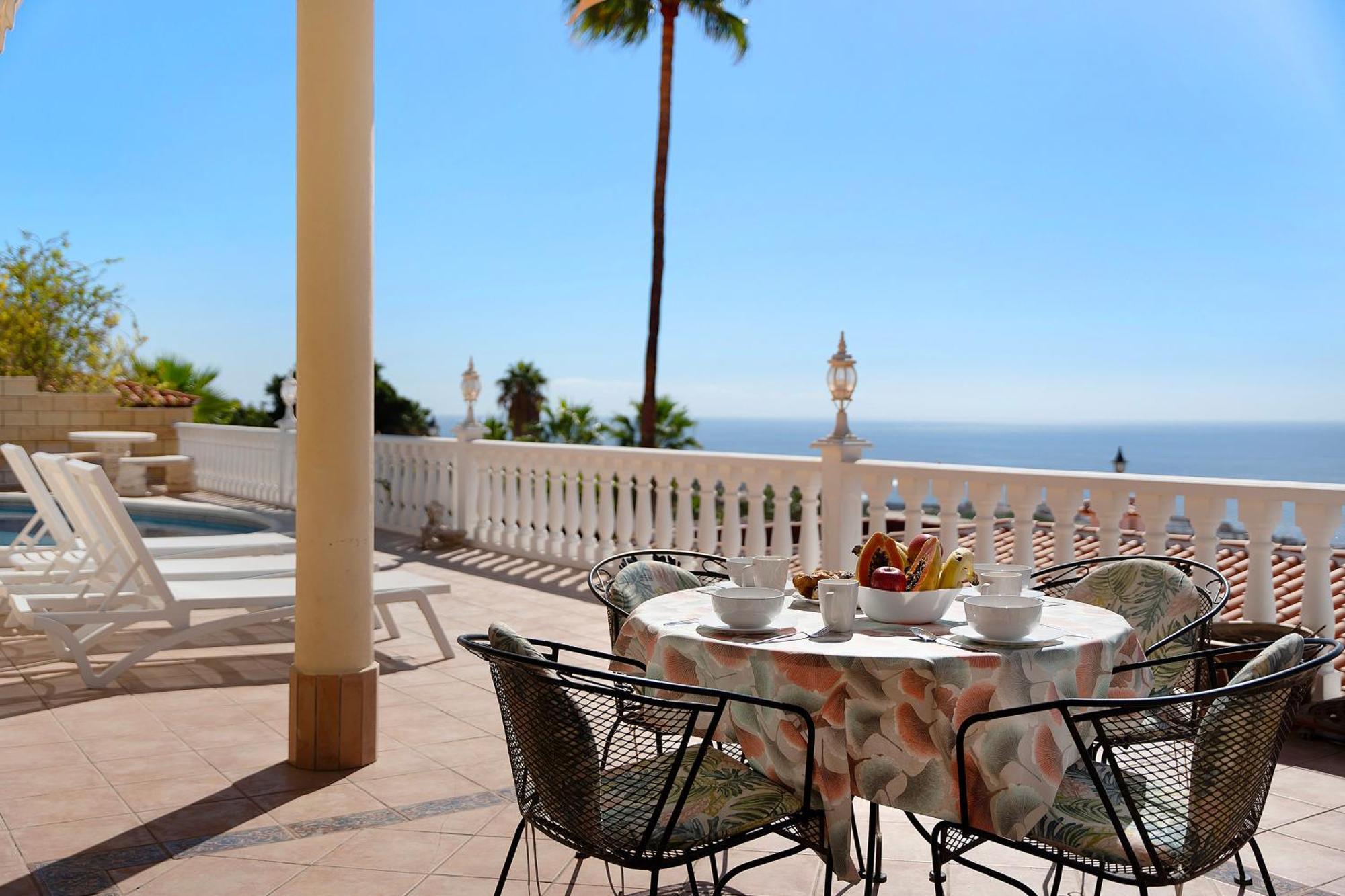 Casa Carla Private, Pool, Air By Paramount Holidays プエルト・デ・サンティアゴ エクステリア 写真