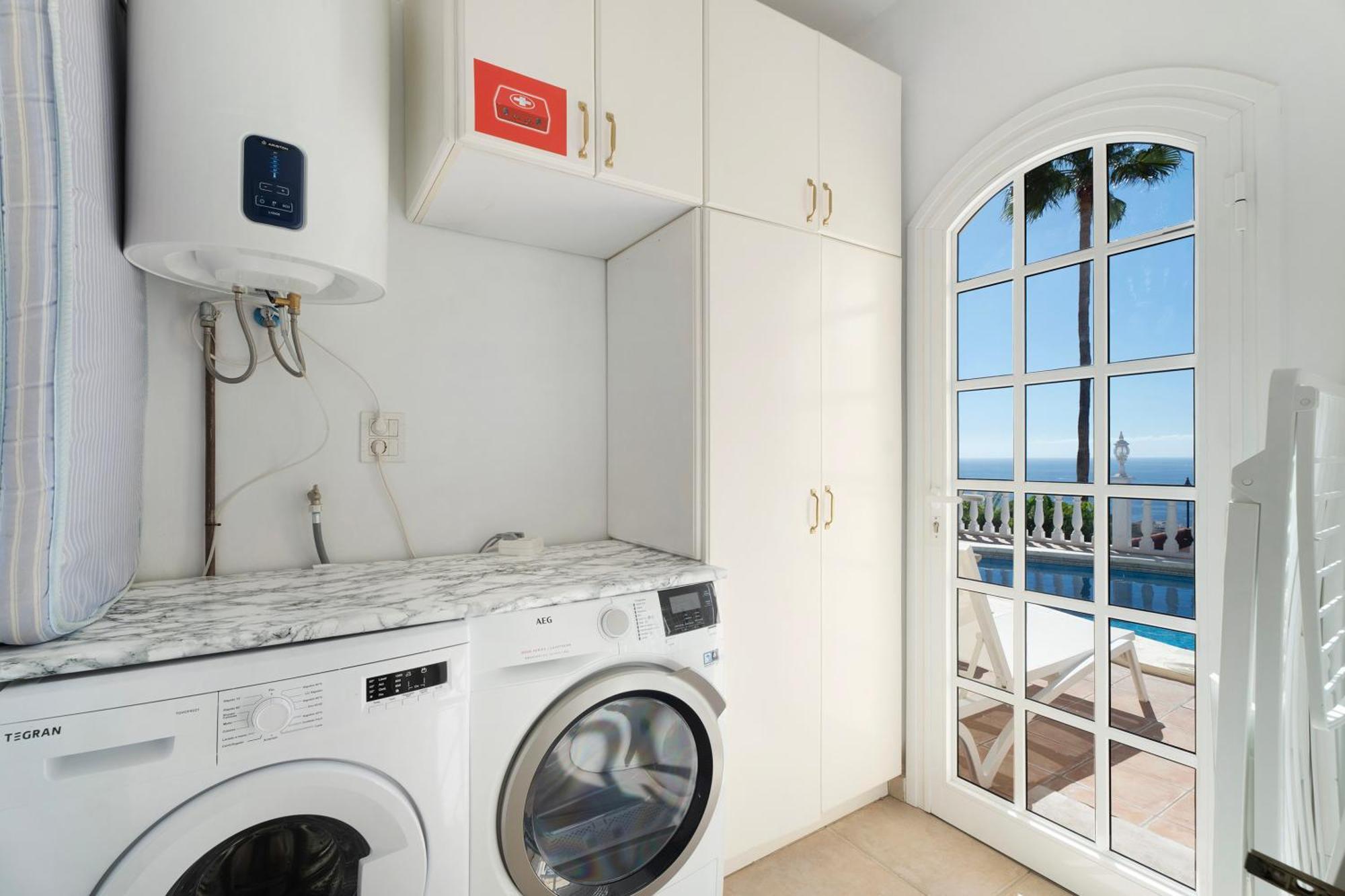 Casa Carla Private, Pool, Air By Paramount Holidays プエルト・デ・サンティアゴ エクステリア 写真